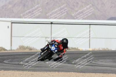 media/Jan-15-2026-Racers Edge (Thu) [[dfebeb70ab]]/2-A Group/Session 3 (Turn 16)/